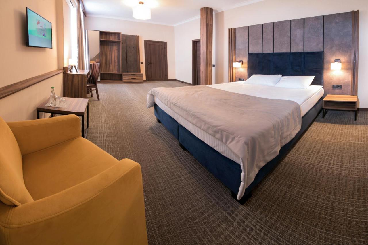 Hotel Байків Baykovtsy Esterno foto