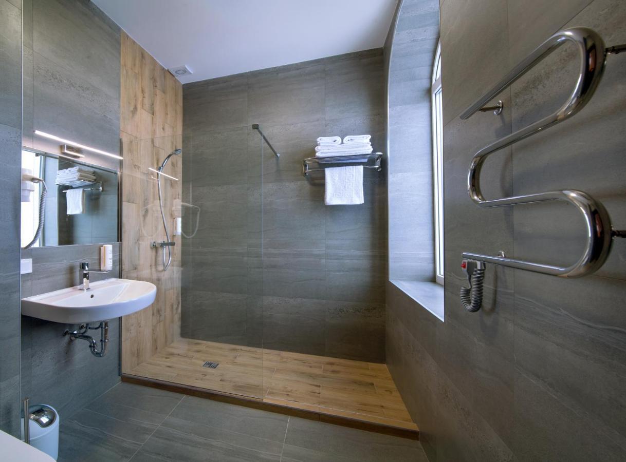 Hotel Байків Baykovtsy Esterno foto
