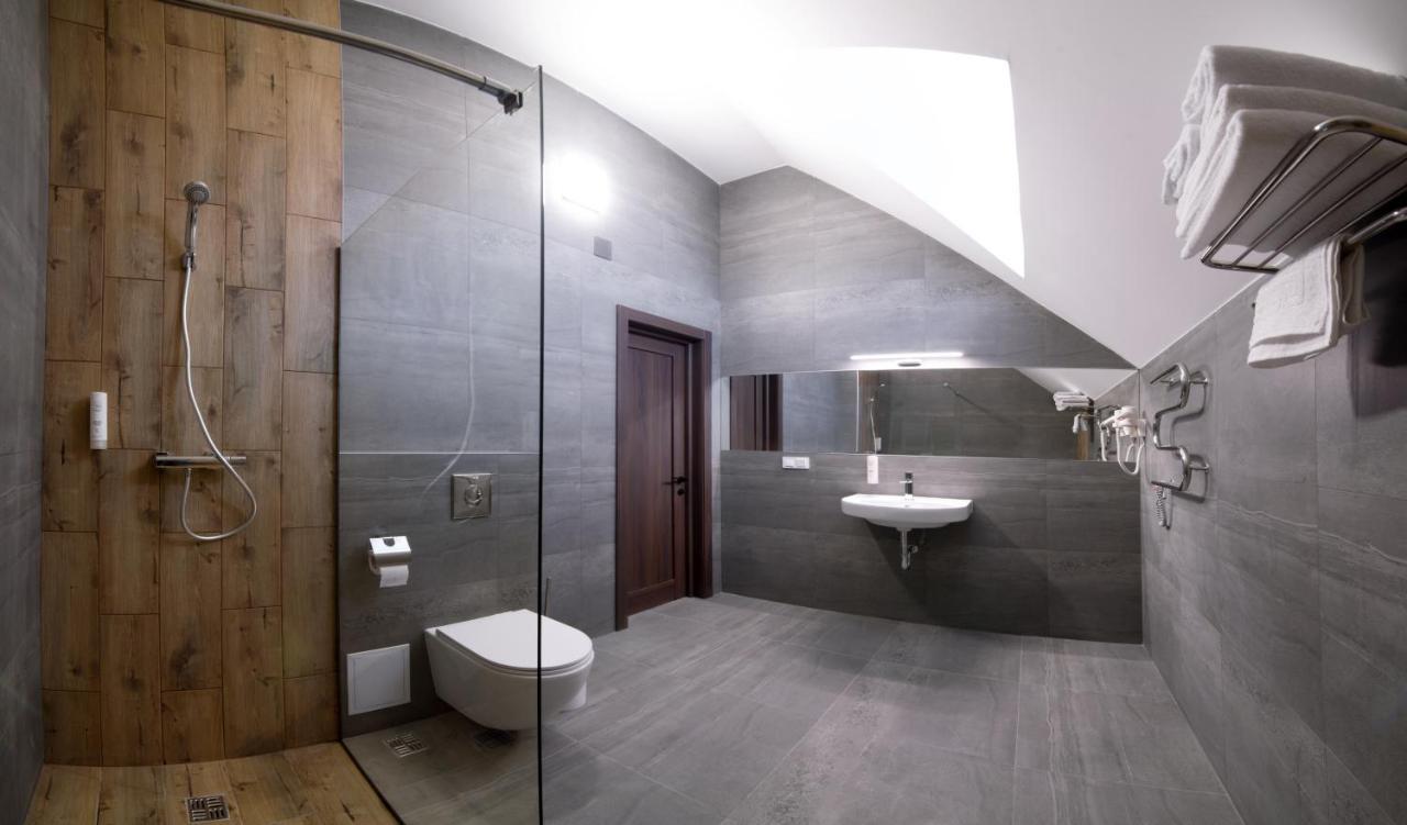 Hotel Байків Baykovtsy Esterno foto