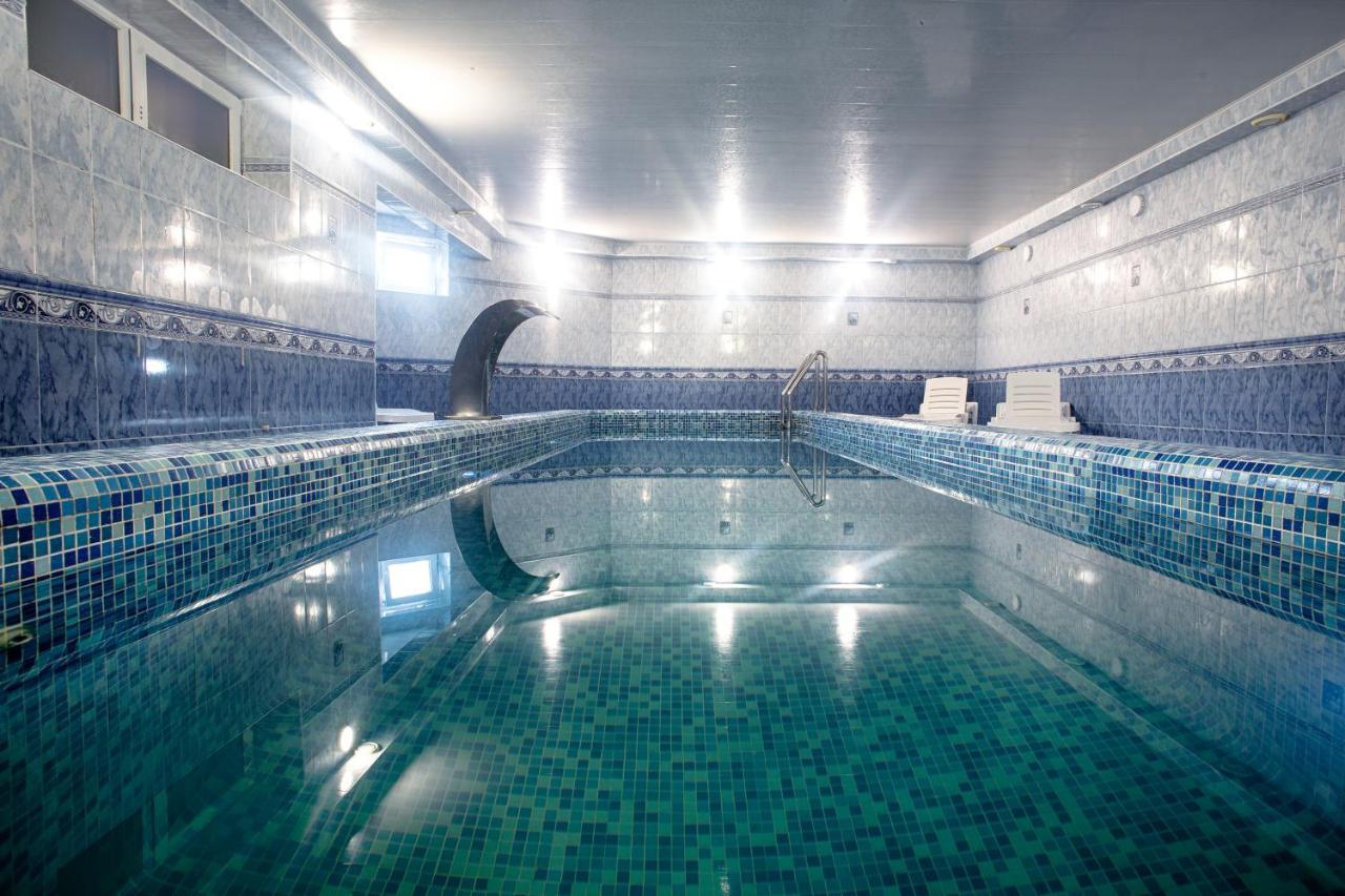 Hotel Байків Baykovtsy Esterno foto